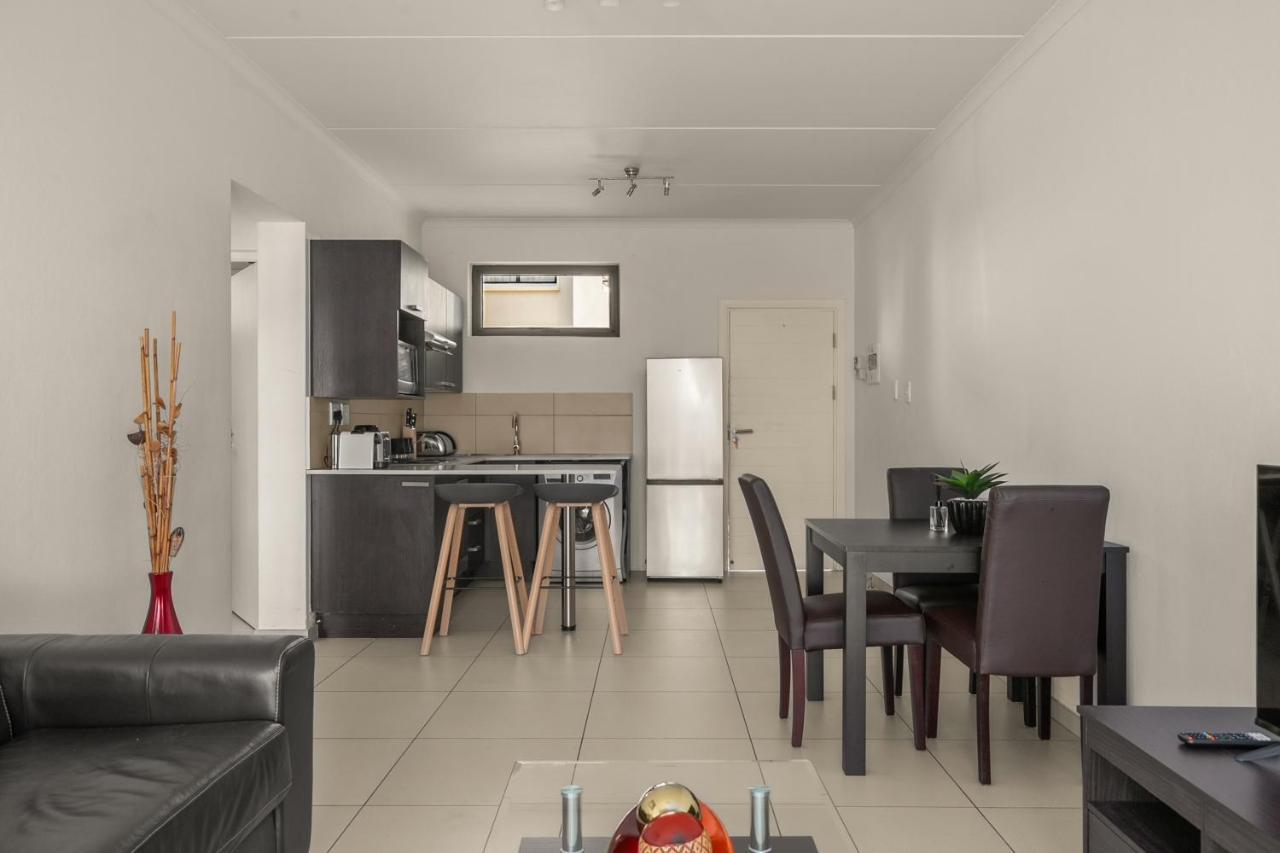 V&S Apartments - Immaculate Luxury Apartment In Fourways, Johannesburg Sandton Exterior photo